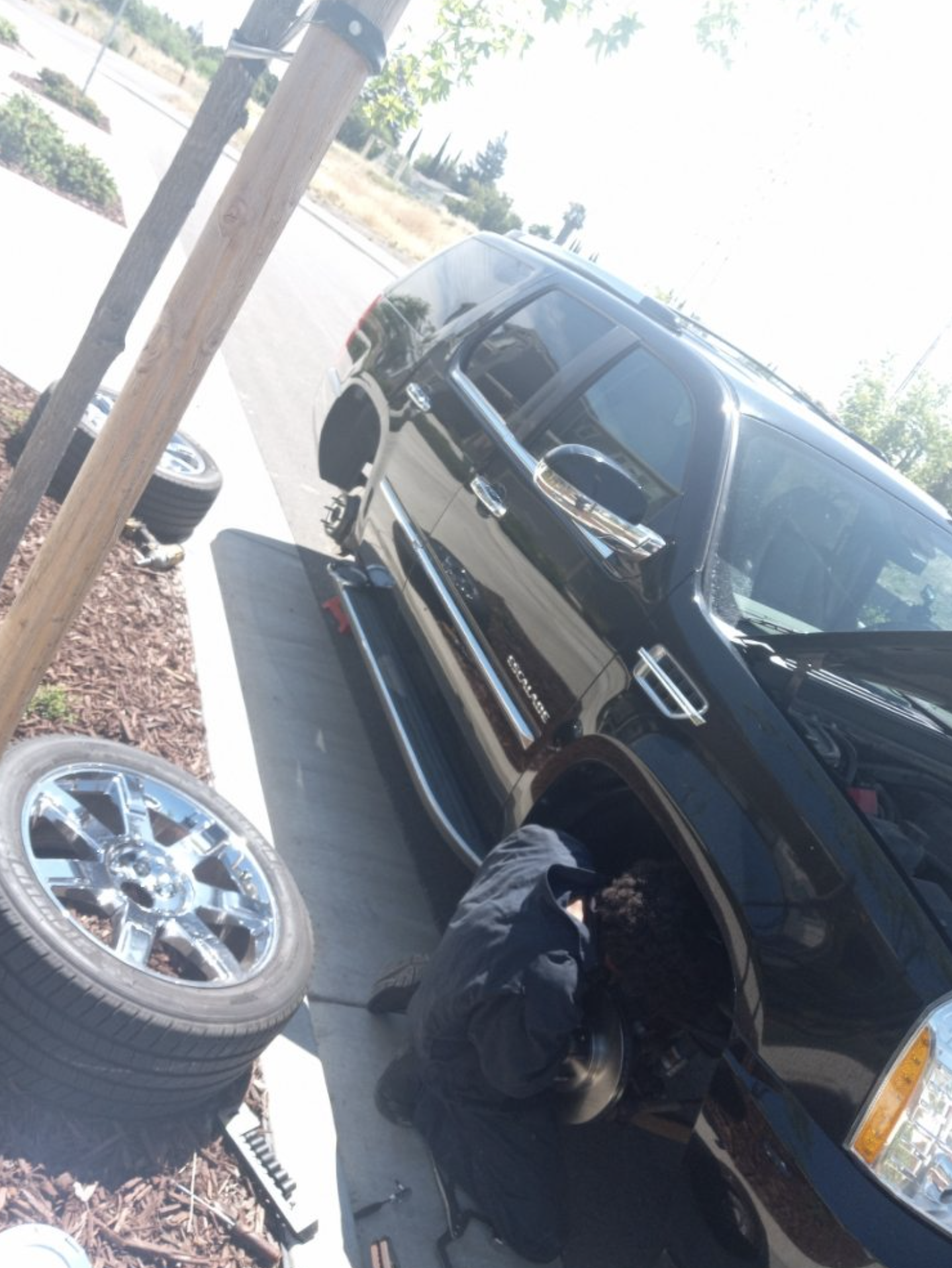 this image shows tire change in Fontana, CA